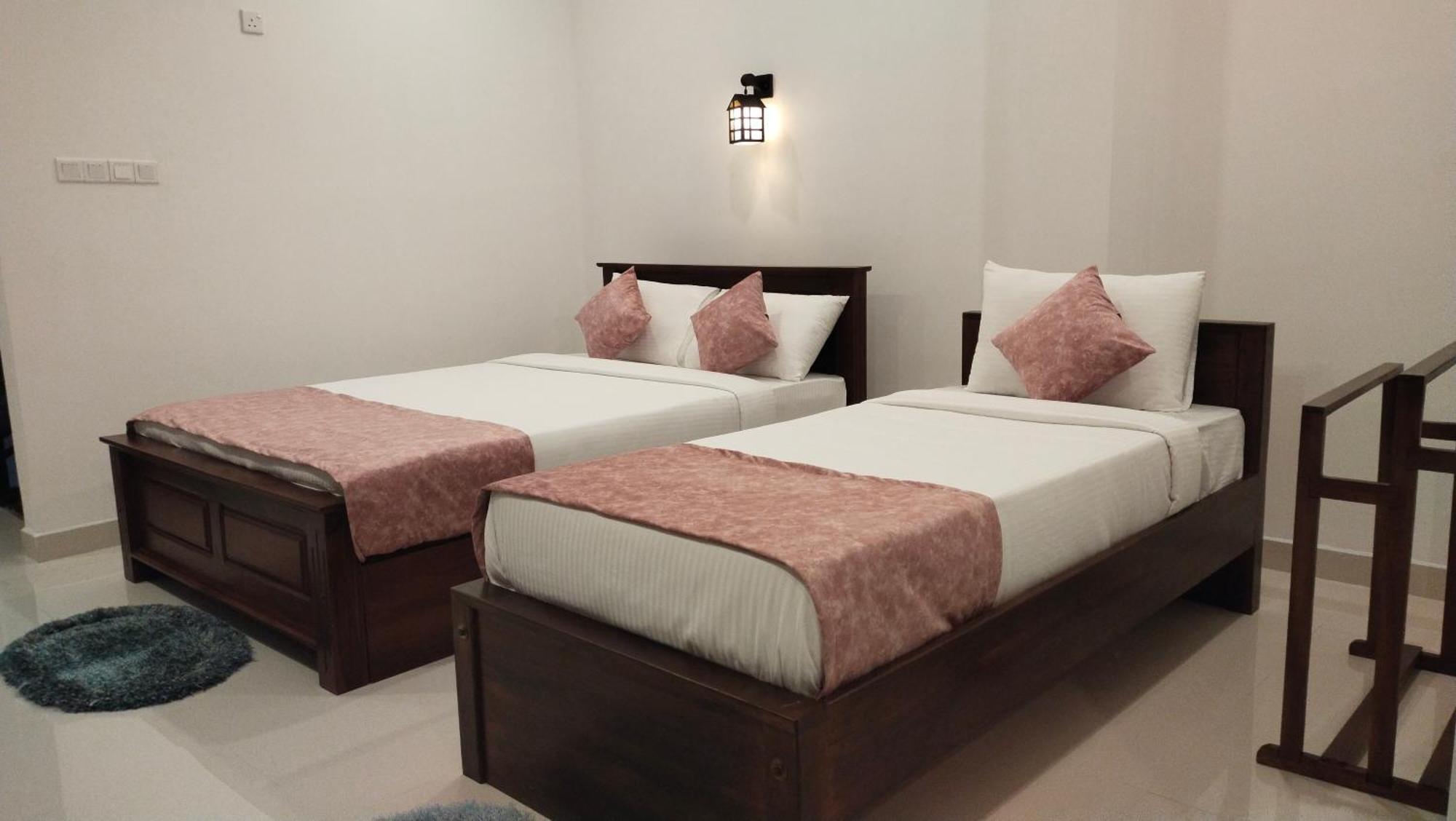 Ever Breeze Ella Hotel Quarto foto